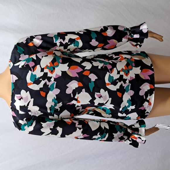 Bar III Floral-Print V-Neck Top, Bar Navy Combo - Picture 7 of 10